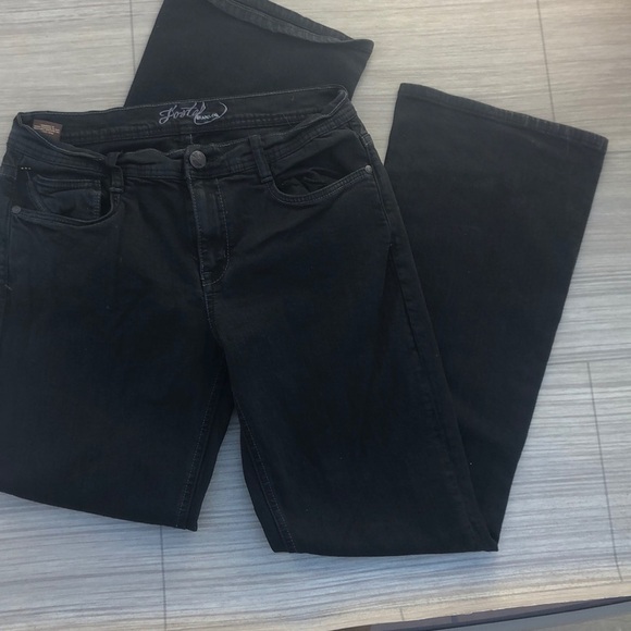 Foster Black Jeans Size 10 - Picture 1 of 9